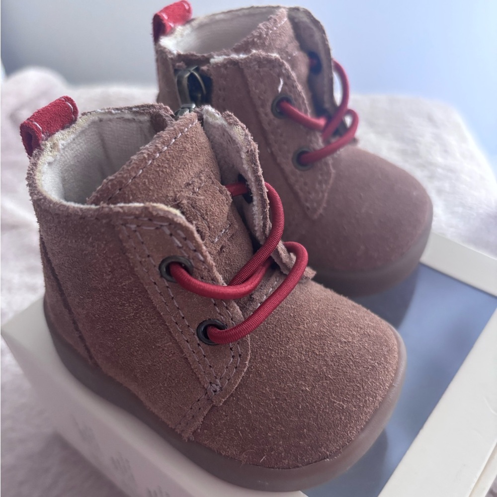 UGG Brown Baby Boots with Red Laces SIZE 0-6 months